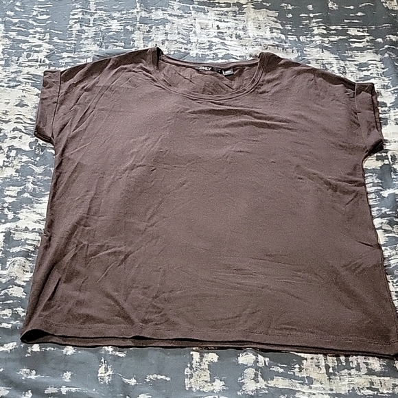 Only Moster tee - Picture 6 of 9